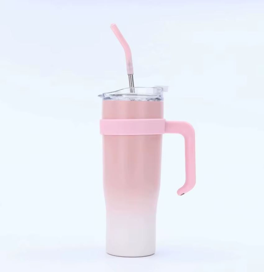 Cană Termos Mare cu Pai și Mâner, Pahar Termoizolant cu Capac Etanș, Design Degrade Modern, pentru Cafea, Apă și Băuturi RecI (6–12h)